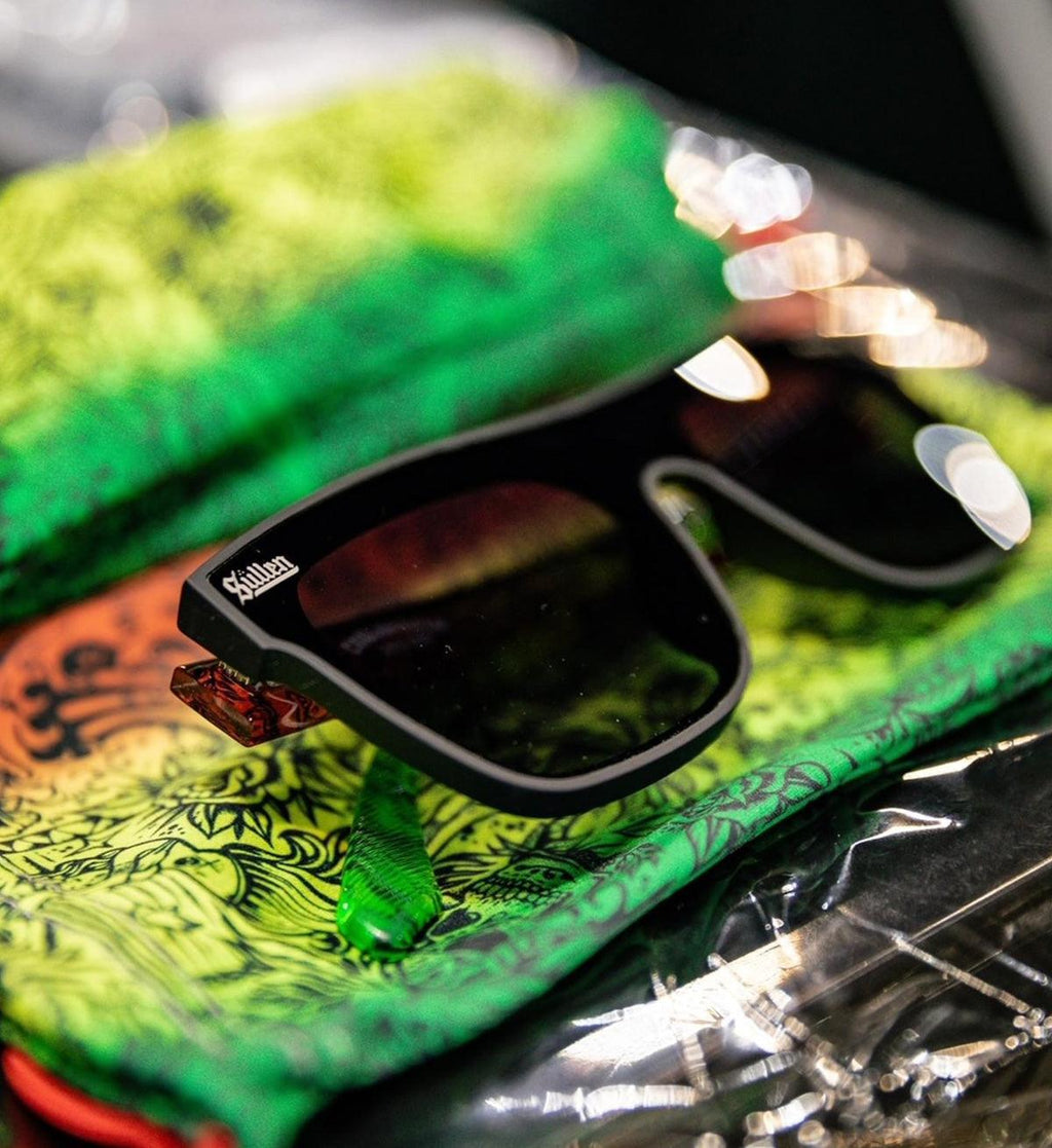 Cholohaflys Sunglasses - Matte Black/Smoke