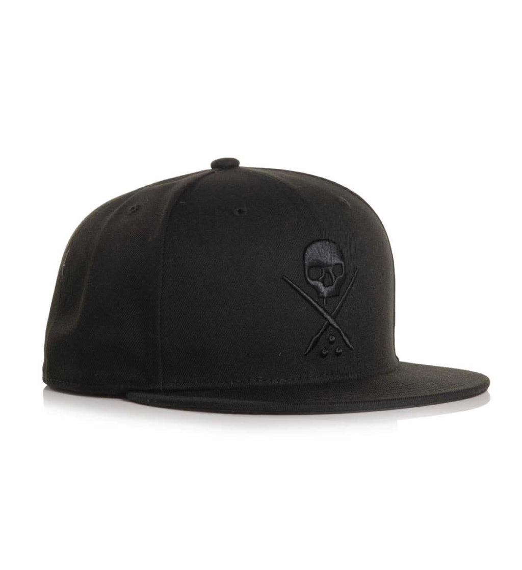 Badge Fitted Hat