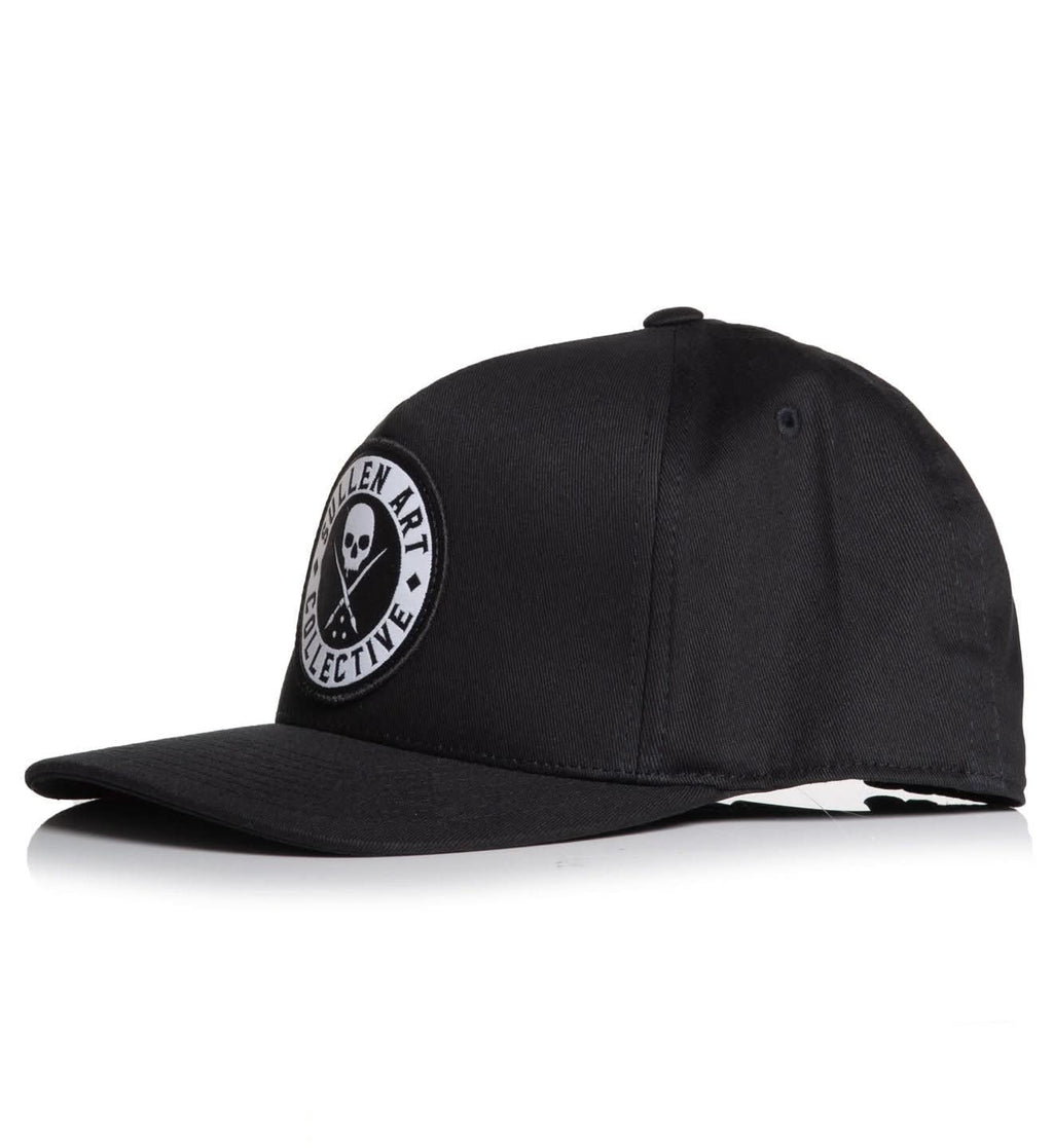 BOH Curved Snapback - Black/White